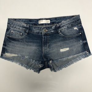 Zara TRF denim low rise shorts size 08